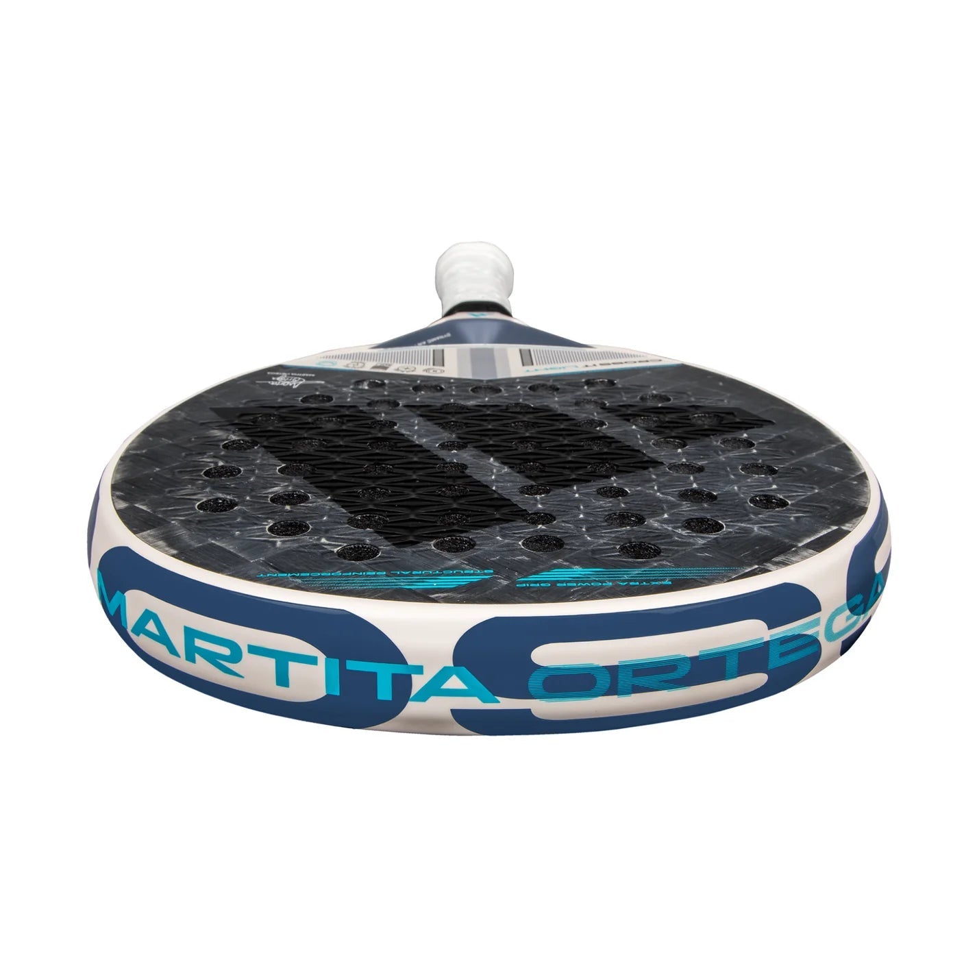2025 Adidas Cross It Light 3.4 by Martita Ortega