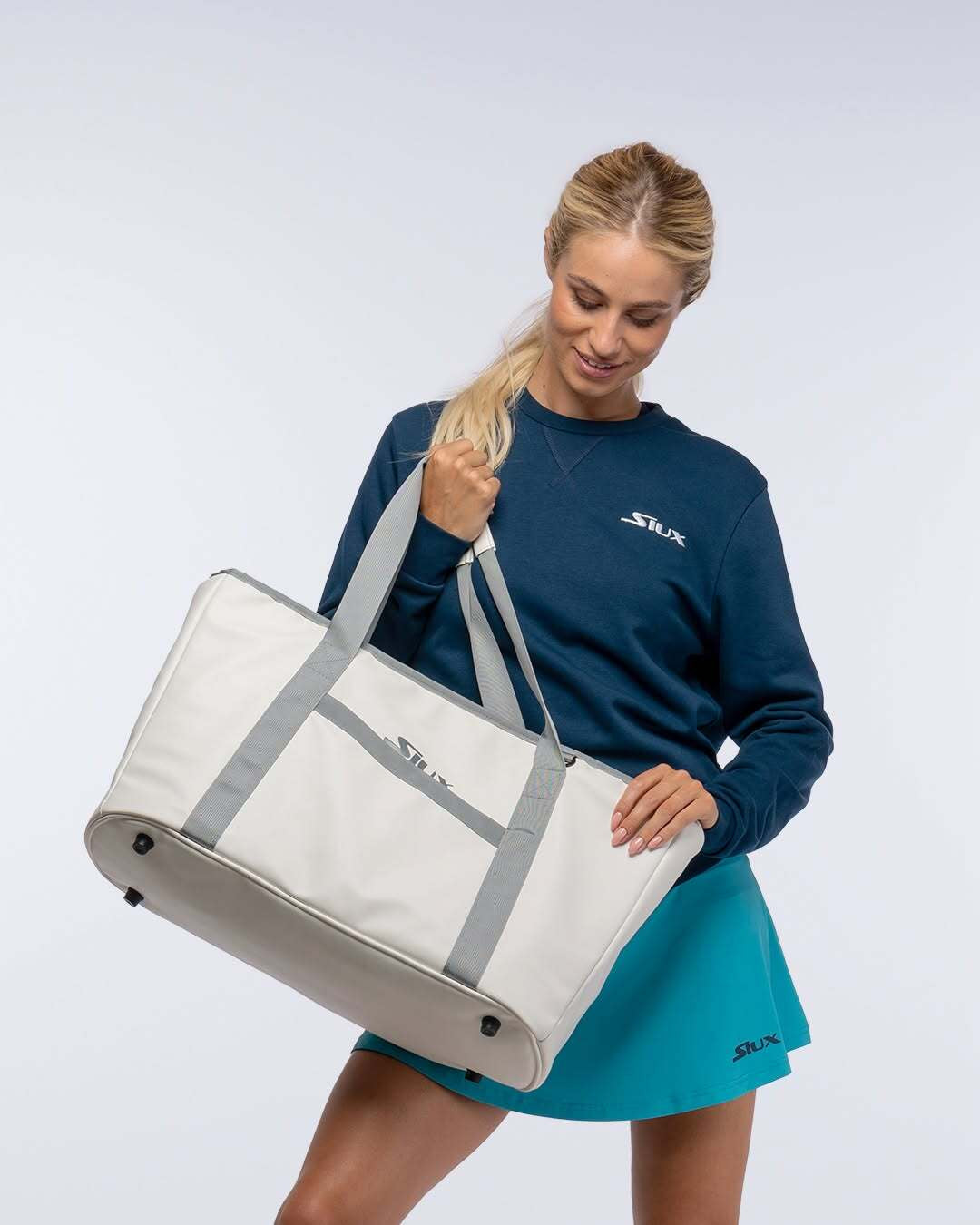 2025 Siux The Queen White Bag